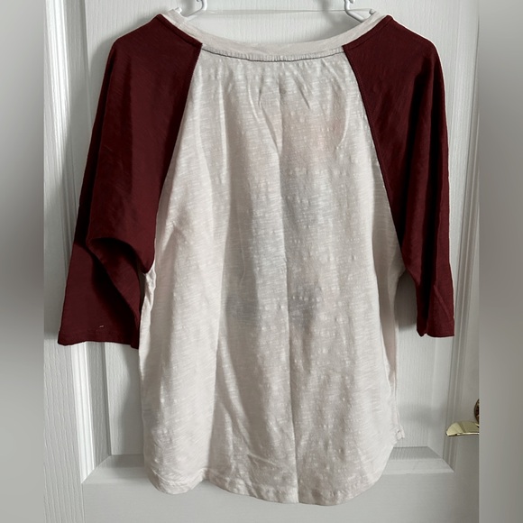 Authentic Disney Parks Women’s 3/4 Sleeve Raglan Mickey Mouse Shirt. Size: L. - Picture 3 of 5